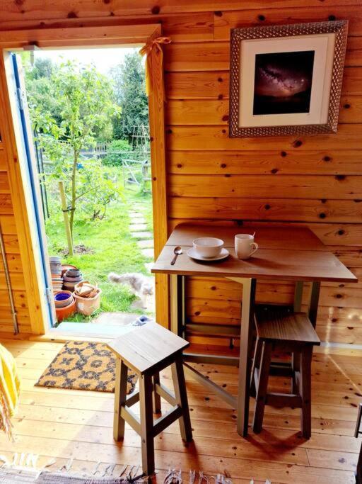 Piddle Puddle Cabin Dorchester Bagian luar foto